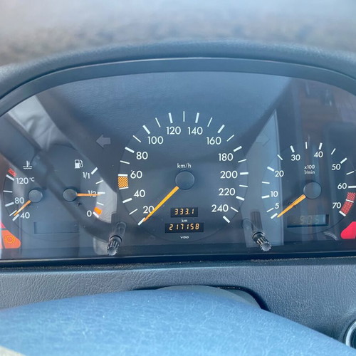 Mercedes-Benz C 180 sedan petrol LPG 1994