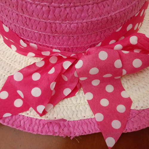 Children's summer straw hat with polka dot bow size 54 like new