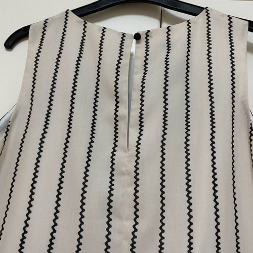 Access dress size S like new, black and white