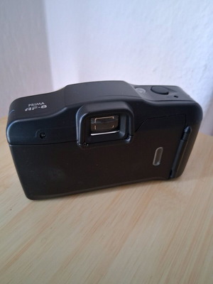 Canon camera used with battery door issue
