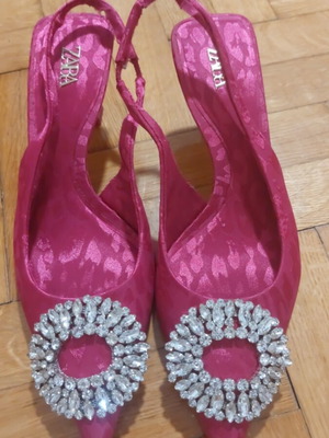 Zara slingback shoes new, low heel, pink, size 37