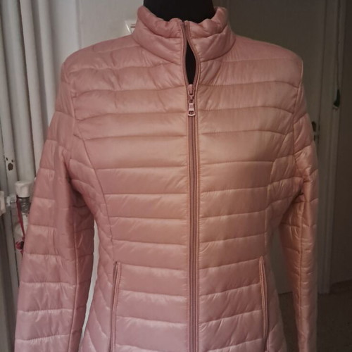 Lightweight baby pink jacket like new, size M
