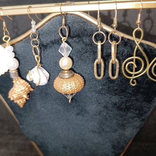 Handmade earrings new from shells, pearls, crystals and bronze