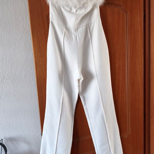 White women's one-piece jumpsuit with feathers like new, size M