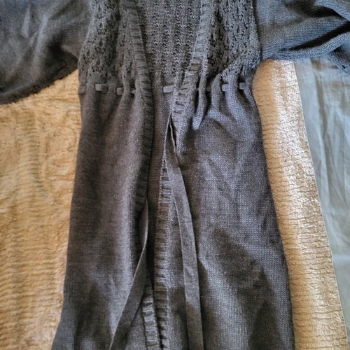 Northland Professional gray cardigan like new with embroidery and tie