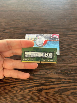 Samsung 4GB DDR4 2400MHz SO-DIMM laptop RAM σαν καινούργιο