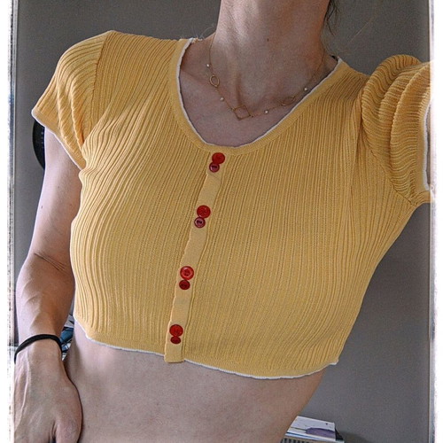 Summer crop top ribbed yellow XS used
