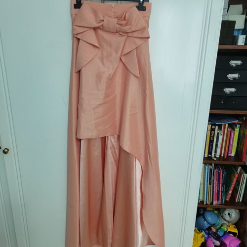 Grama asymmetrical skirt used pink with bow, size L