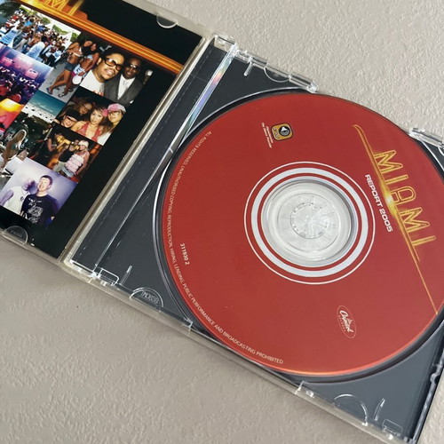 Miami Report 2005 CD used, electronic