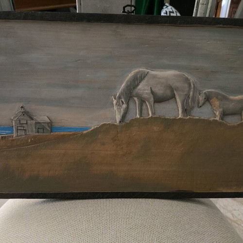Relief wall painting like new