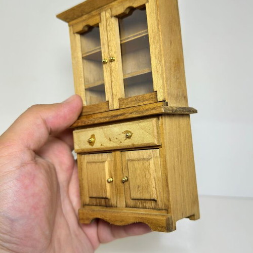 Wooden miniature furniture for dollhouse or decoration