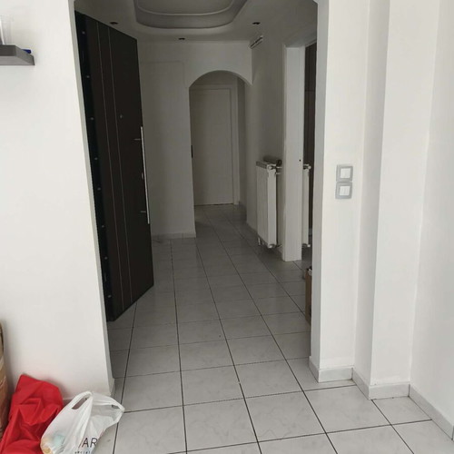 Apartment in Keratsini, 83 m², 2 bedrooms, balcony