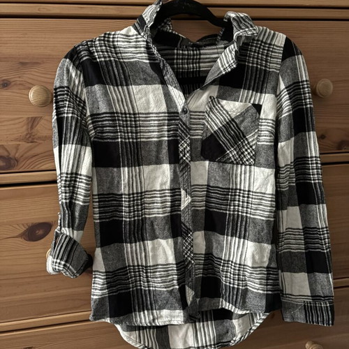Blouse Primark size 34 like new black and white