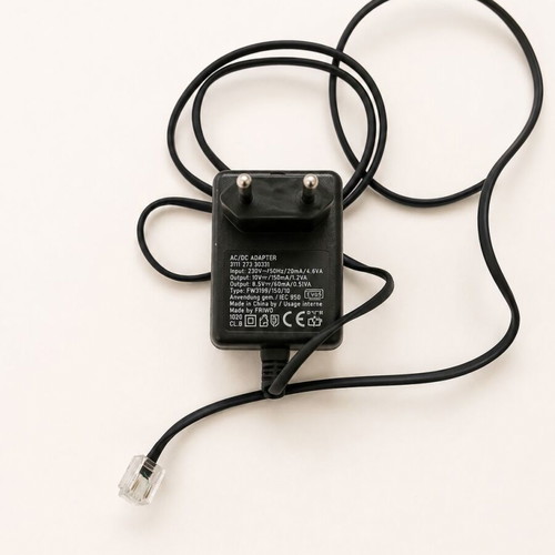 AC/DC adapter used, fully functional