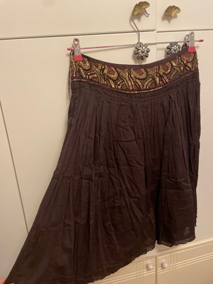 Cotton maxi skirt brown with embroidered beads, one size
