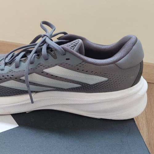 Adidas Supernova Stride athletic shoes like new, gray, size 46 2/3