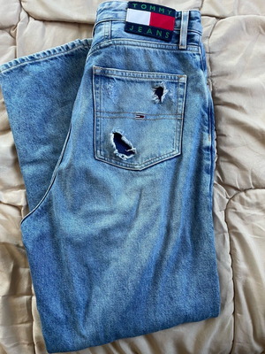 Tommy jeans like new, size L 40 12