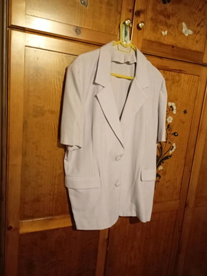 Women's jacket like new, size 54, light purple, two buttons