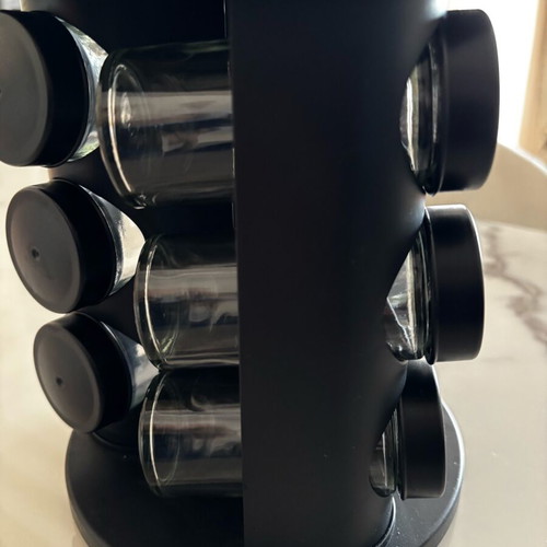 Rotating spice rack like new
