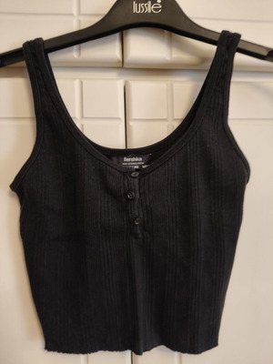Bershka black top like new, size XS