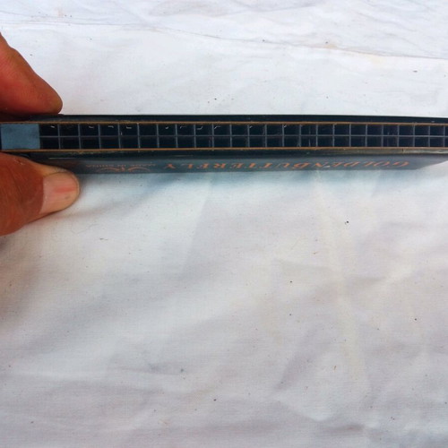 Golden Butterfly China harmonica like new, 18#3#2.3 points