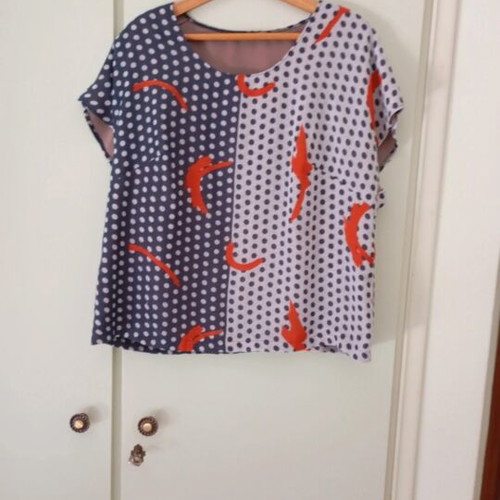 Short-sleeve blouse new, size L, gray and blue
