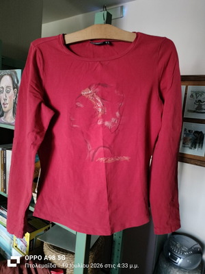 Mexx Fashion red elastic blouse large used