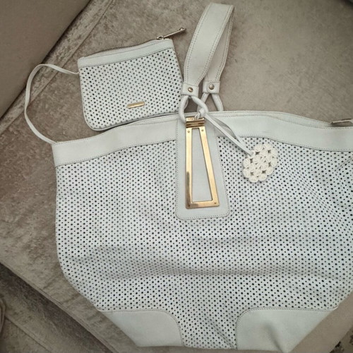 Emporio Armani leather shoulder bag used, white with large space