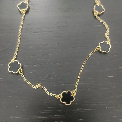 Women's gold necklace with black stones 8k classic value, like new
