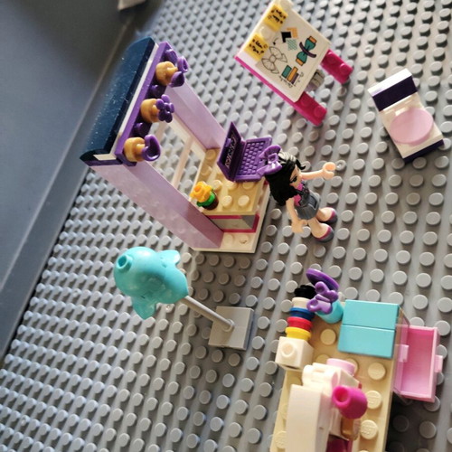 Lego Friends Emma's Creative Workshop used