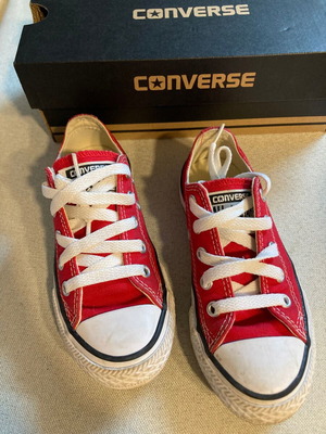 Παιδικά παπούτσια Converse All Star σαν καινούργια, νούμερο 28, κόκκινα