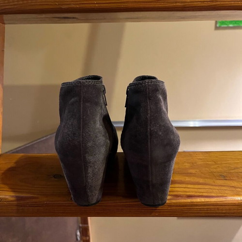 Hogl women's heeled shoes gray like new, genuine leather