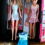  Barbie ντουλαπα με 2 Barbie και ενα φορεμα Α