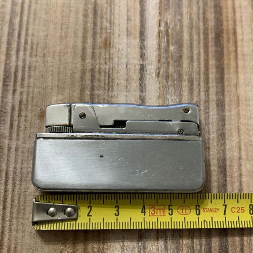 Gas lighter old used