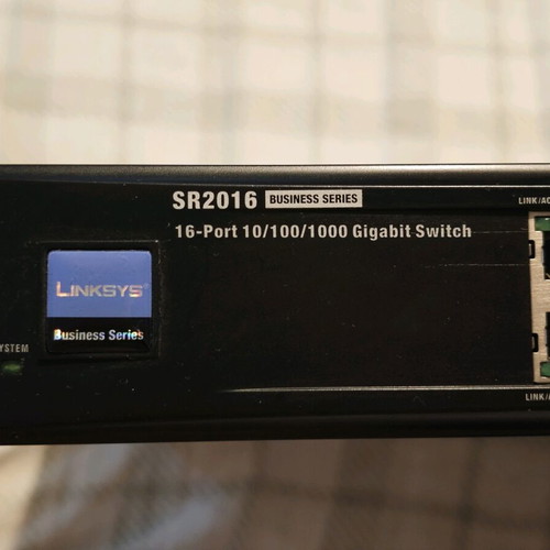 Linksys SR2016 Gigabit Switch used, 16-port 10/100/1000 Mbps