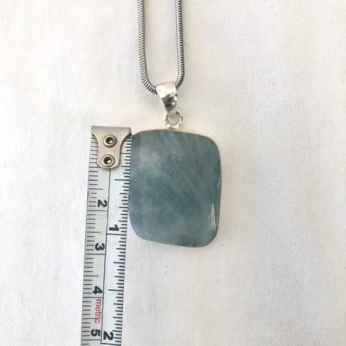 Aquamarine pendant and 925 silver chain new
