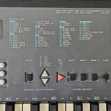 Yamaha PSR 200 keyboard