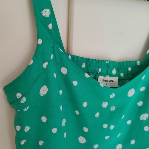 Grace & Mila green polka dot crop top large like new
