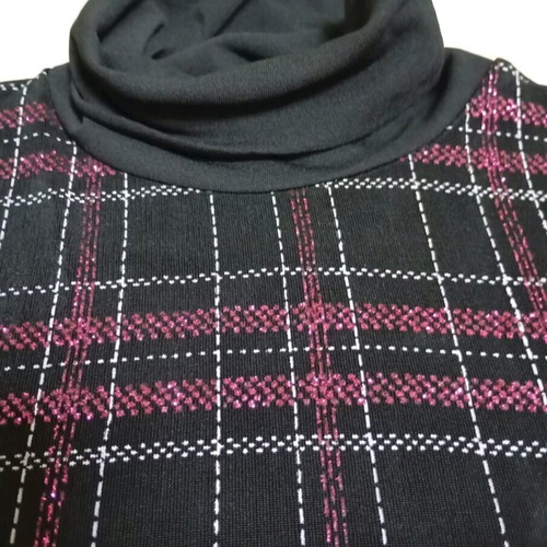 Women's elastic shiny blouse like new, black and pink