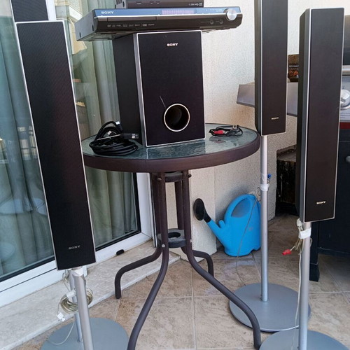 Sony DVD Home Theater System DAV-DZ630 5.1 used with speaker stands