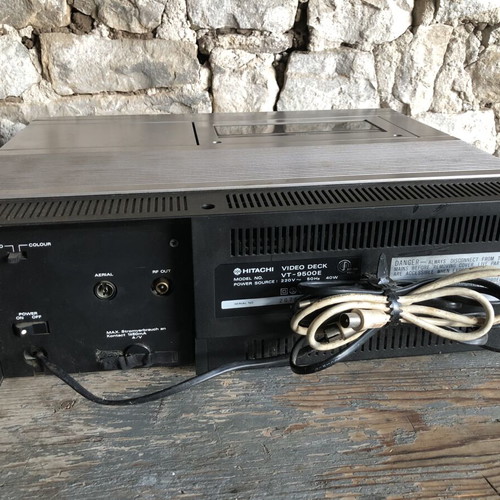 Hitachi VT-9300E Retro VHS Video Recorder, Made in Japan