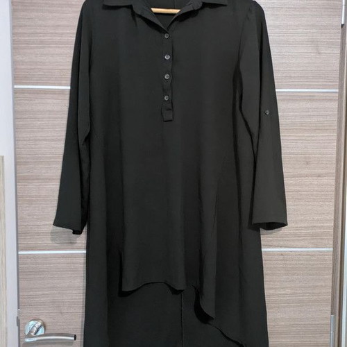 Black shirt dress like new, one size