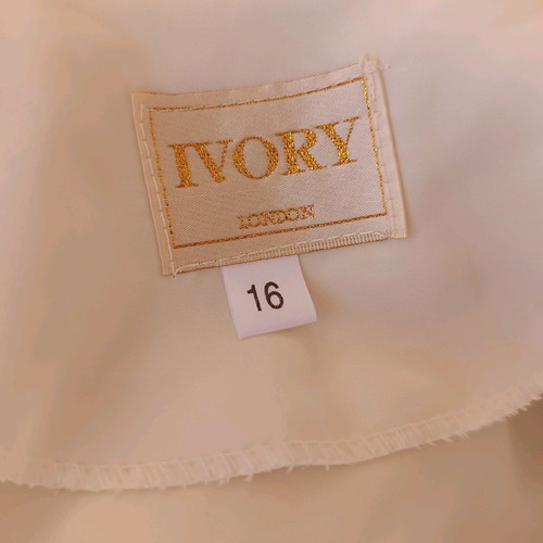 Women's Ivory Shirt (2XL)