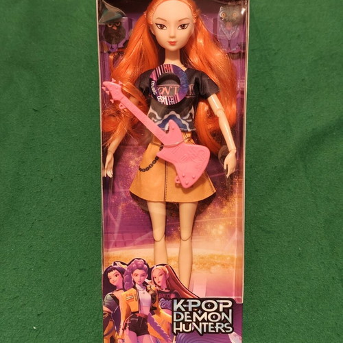 Demon Hunters Mira musical doll with guitar and accessories