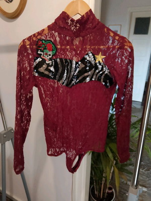 Rossodisera bodysuit size M like new, burgundy red