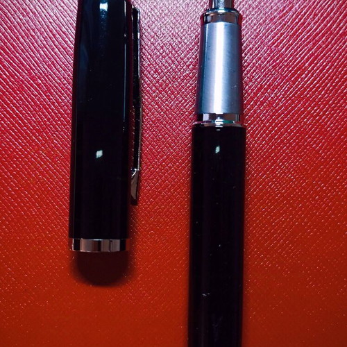 Parker IM Core Laque Black CT fountain pen new
