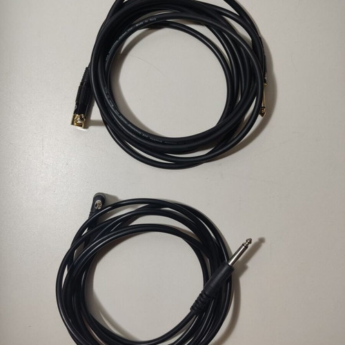 Guitar and bass cables like new, 6.3mm male to 6.3mm, 3m, set of 2