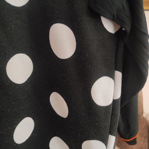 Atos Lombardini thin sweatshirt black with white polka dots like new
