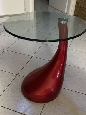 Glass coffee table like new, 55 cm height, 45 cm diameter