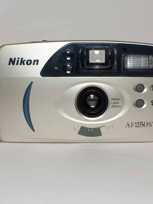 Nikon AF250sv 35mm αναλογική compact φωτογραφική μηχανή μεταχειρισμένη